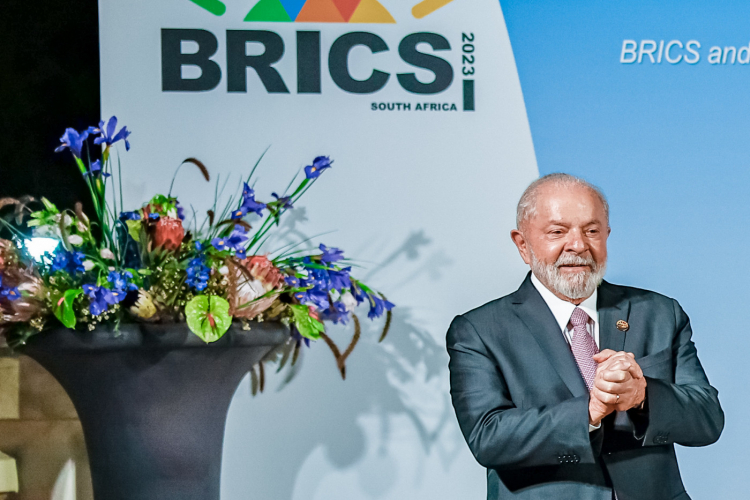 No Brics, Lula volta a falar em mediar acordo de paz na Guerra da Ucrânia