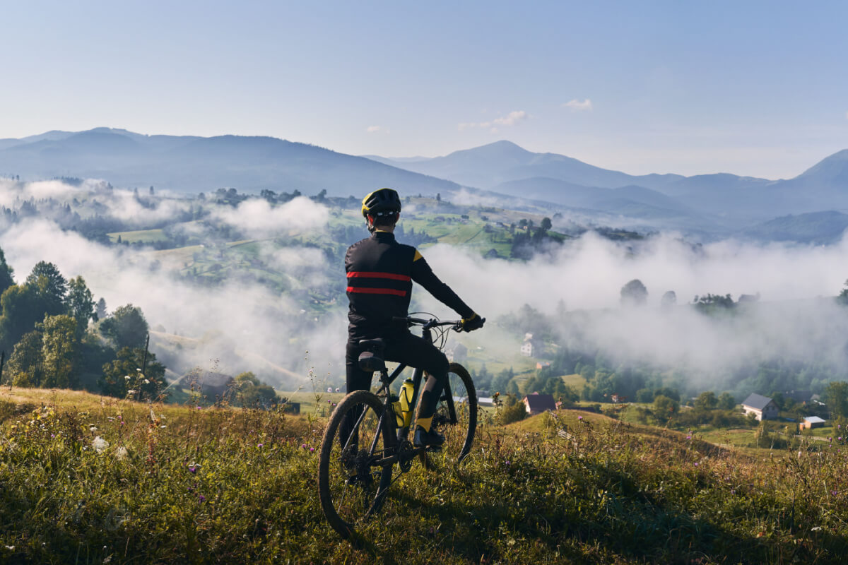 Viajar de bicicleta oferece experiências únicas 