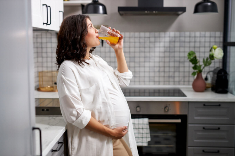 Dia da gestante: 10 alimentos ricos em ácido fólico para inserir na dieta