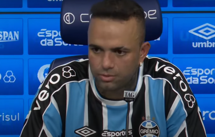Luan foi apresentado como novo reforço do Grêmio