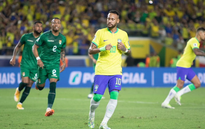 Quem é o melhor jogador Brasileiro depois de Pele? na minha opnião Neymar e  de vcs? : r/futebol