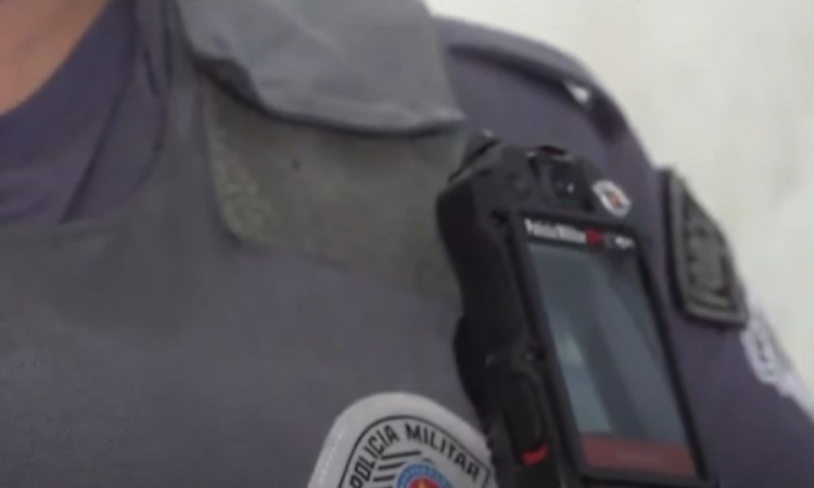 camera-uniforme-policia-militar-sao-paulo-reproducao-jovem-pan-news