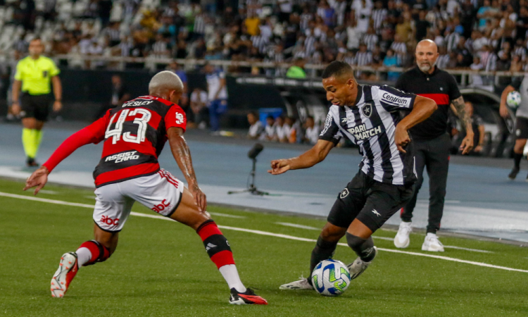 Marlon projeta jogo contra o Flamengo pelo Brasileirão »