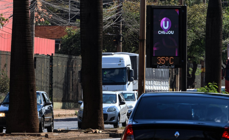 Belo Horizonte bate recorde de calor e registra dia mais quente da história