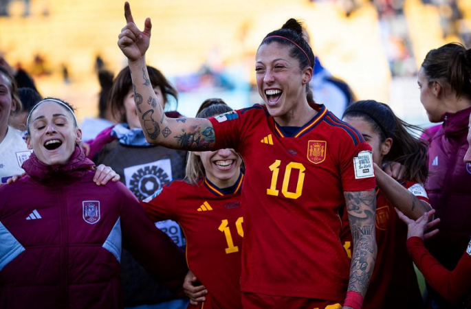 Jenni Hermoso celebrando gol durante a Copa do Mundo Feminina