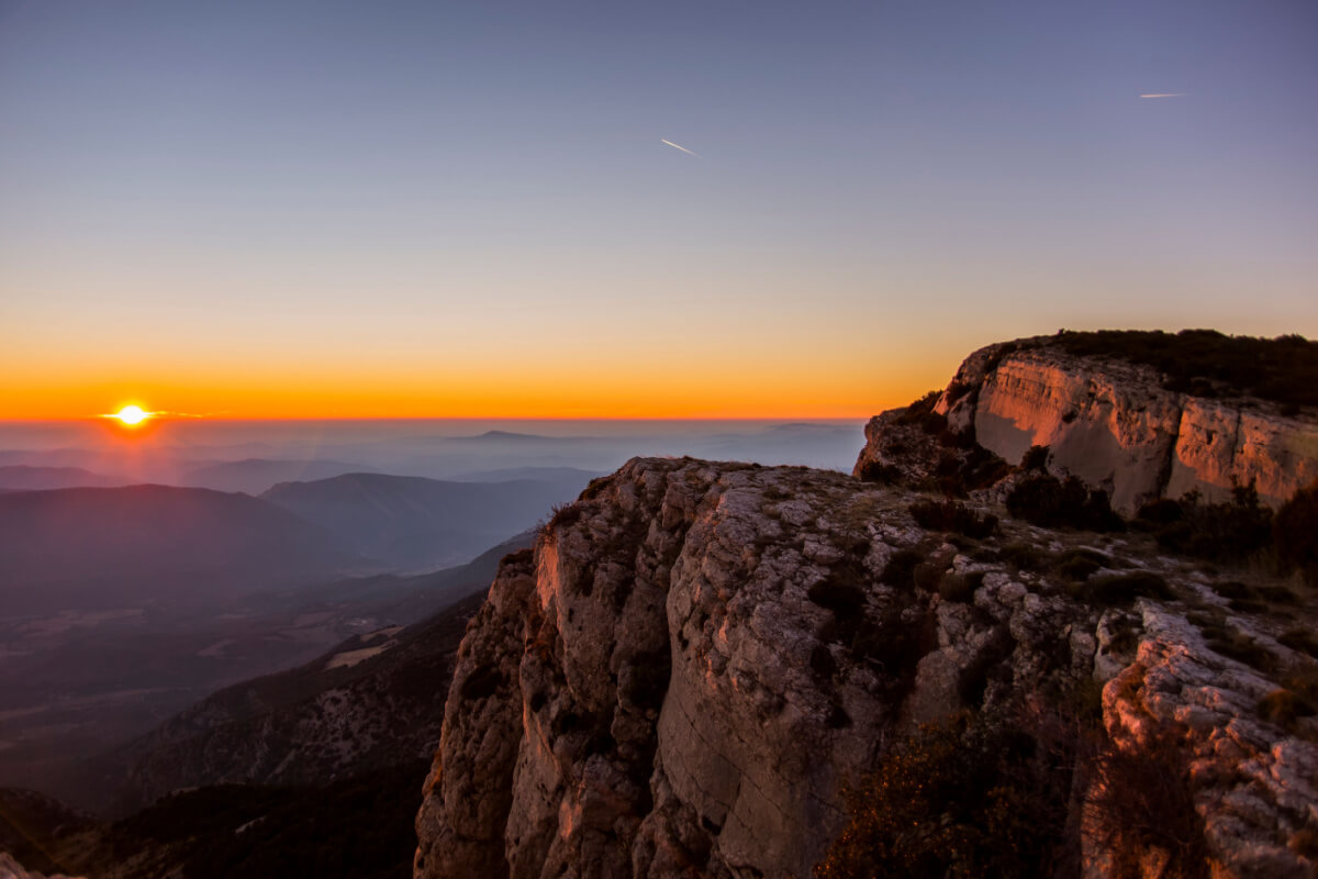 Além de contemplar um belo pôr do sol, em Lleida você também pode visitar um dos Parques Nacionais em Aigüestortes i Estany de Sant Maurici 