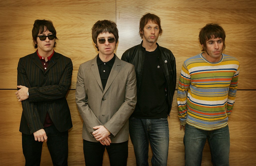 Oasis anuncia volta aos palcos em turnê comemorativa sem Noel Gallagher  Jovem Pan