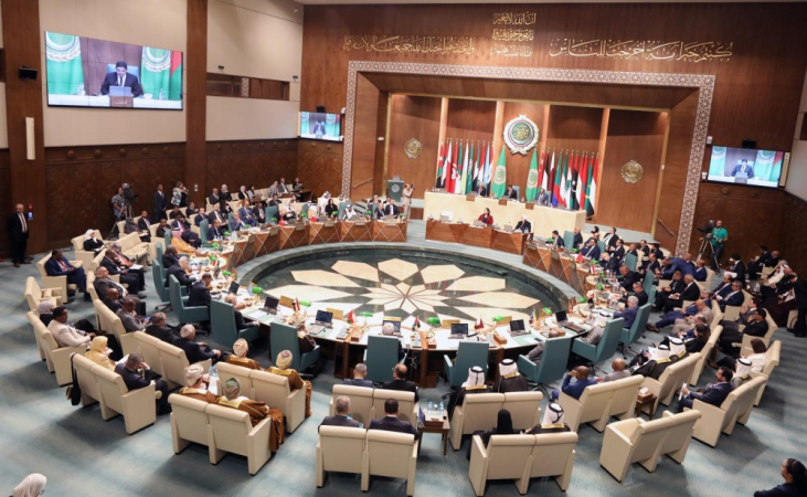 Uma visão geral da reunião de emergência dos ministros das Relações Exteriores árabes na sede da Liga Árabe