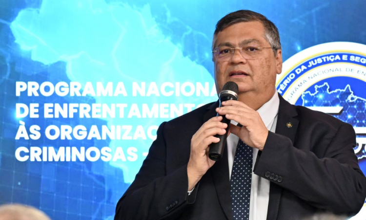 Flávio Dino durante a cerimônia de Lançamento do Programa Nacional de Enfrentamento das Organizações Criminosas