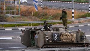 Soldados israelenses em uma área próxima à fronteira com o Líbano, na Alta Galiléia, norte de Israel