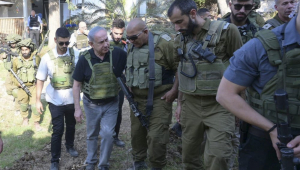 O primeiro ministro de Israel, Benjamín Netanyahu, visita neste sábado o kibutz Beeri e o kibutz Kfar Aza (Israel)