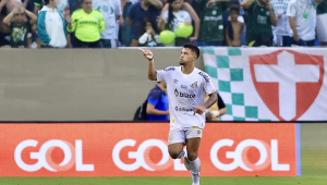Marcos Leonardo marcou na vitória do Santos sobre o Palmeiras