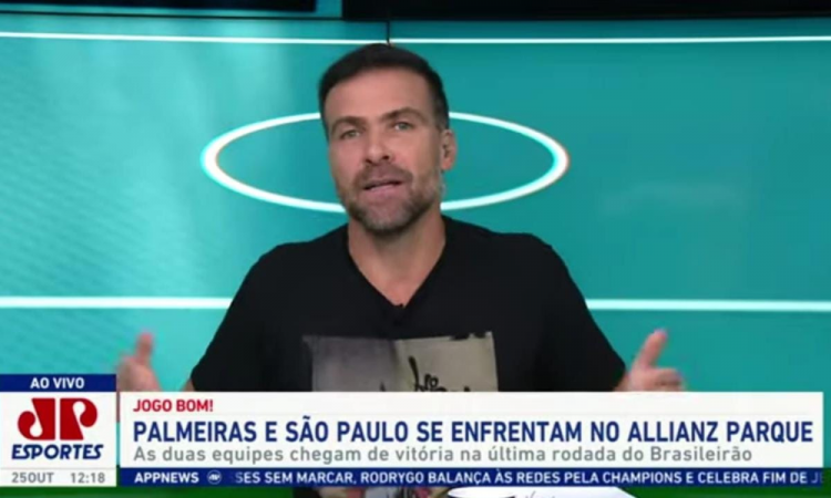 ‘A Leila às vezes não fala demais?’, questiona Pilhado sobre crise no Palmeiras