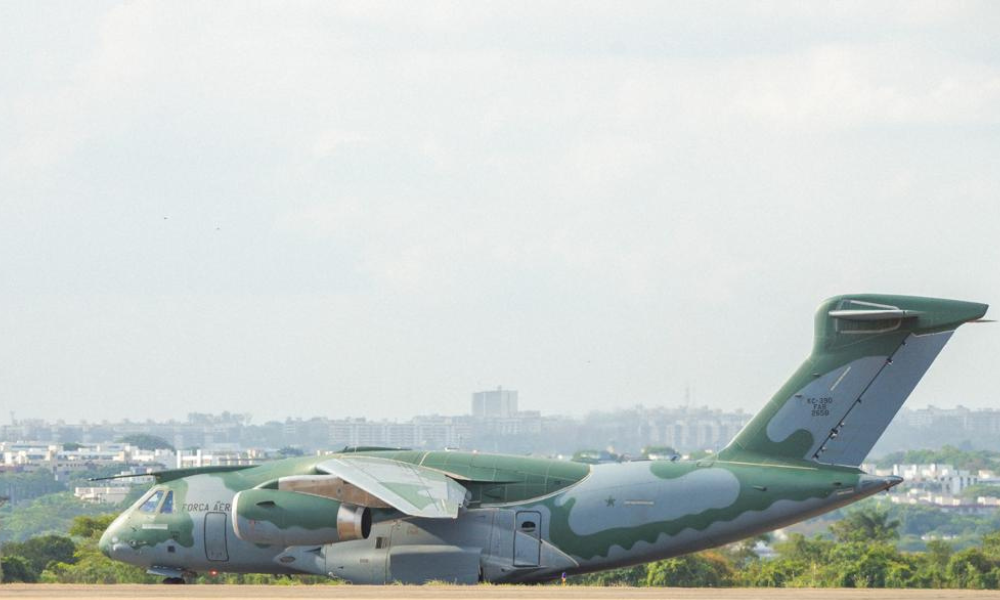 Avião da FAB decola para o Cairo nesta quinta para resgatar segundo grupo  de brasileiros em Gaza