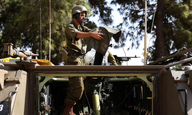 israel atacando hezbollah