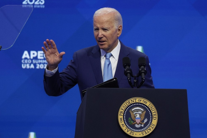 O presidente dos EUA, Joe Biden, fala durante a Cúpula de CEOs da APEC em Moscone West