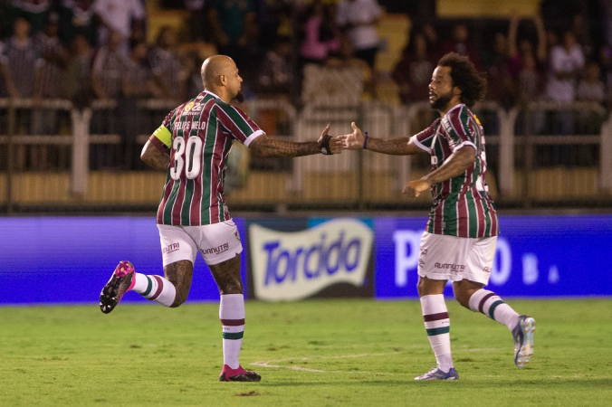 Felipe Melo cumprimenta Marcelo