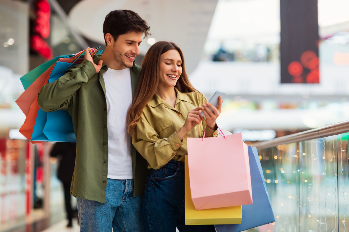 Antes de fazer uma compra, pesquise os preços em diferentes lojas para garantir que está realmente economizando 