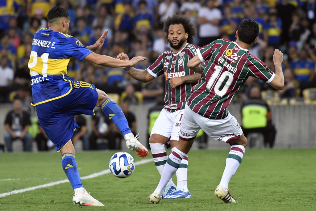 MARCELO ENTRA PARA LISTA DE JOGADORES VENCEDORES DE CHAMPIONS E  LIBERTADORES! #shorts 