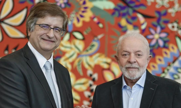 Paulo Gonet ao lado do presidente Lula