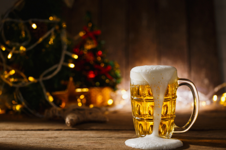 5 cervejas para harmonizar com os pratos de Natal e Ano-Novo