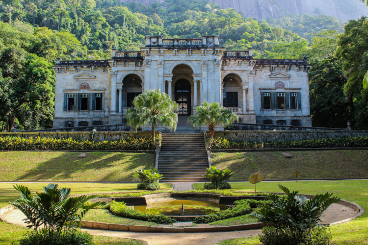 8 lugares para visitar durante o verão no Rio de Janeiro