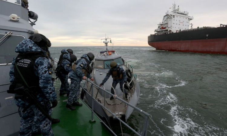 ataque ucrania a navio russo