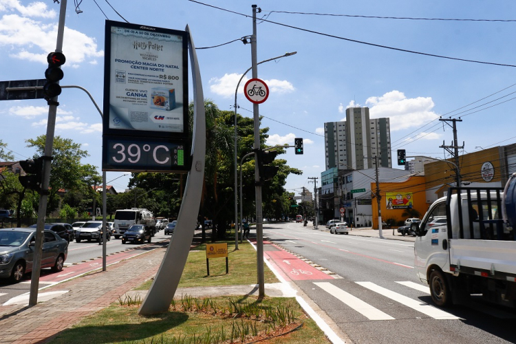 Calor de 2024 pode superar recorde de 2023, diz ONU