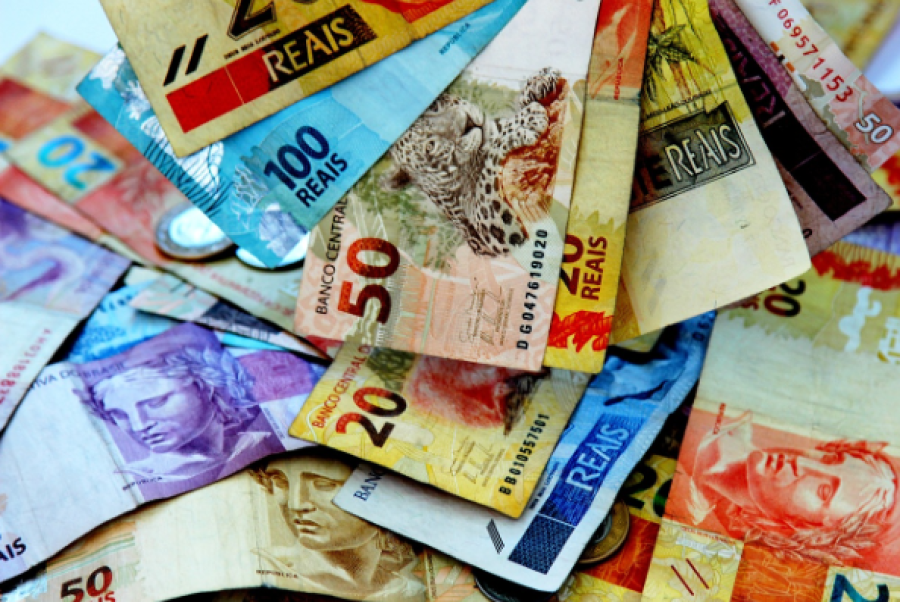 Mercado financeiro projeta queda na inflação e otimismo na economia brasileira – Jovem Pan