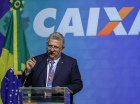 O novo presidente da Caixa, Carlos Vieira, durante cerimônia de posse, no Teatro Caixa Cultural, em Brasília
