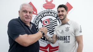 Corinthians anuncia saída de Rubão do cargo de diretor de futebol