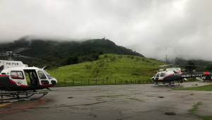 Helicópteros usados no resgate dos corpos
