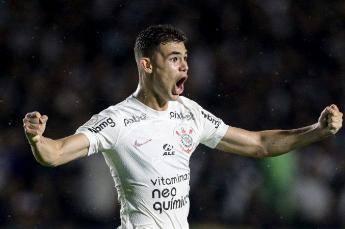 Gabriel Moscardo comemora gol do Corinthians contra o Vasco, em São Januário