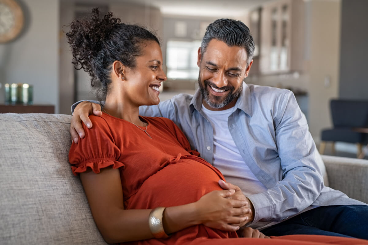 Mulheres que sofreram com a perda gestacional devem aguardar um período seguro para engravidar novamente 