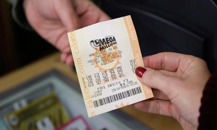 Um brasileiro ganhará os R$ 3 bilhões da loteria americana nesta sexta-feira?