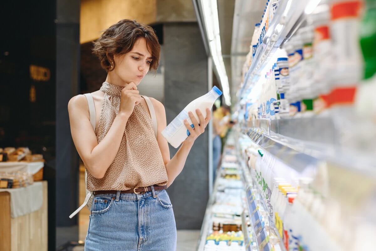 Prazo de validade dos alimentos deve ser respeitado para evitar danos à saúde 