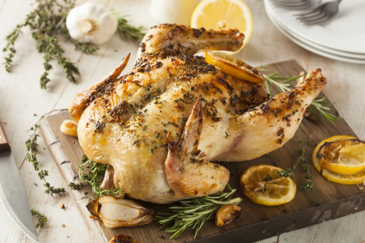 5 receitas práticas com frango para a Páscoa