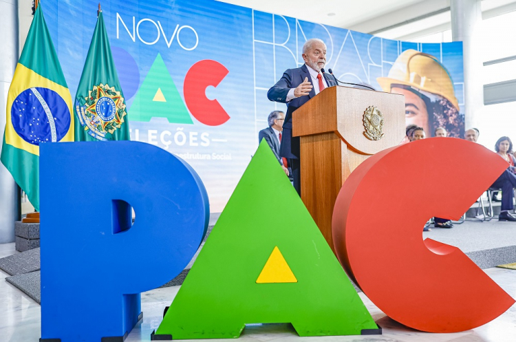 Lula propõe novo limite de gastos no Orçamento e critica distribuição de recursos