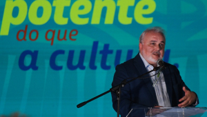 O presidente da Petrobras, Jean Paul Prates, na cerimônia de lançamento da Seleção Petrobras Cultural, no Museu de Arte Moderna (MAM)