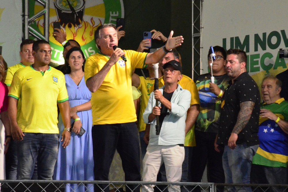 O ex-presidente da República, Jair Bolsonaro (PL)(c), participa do lançamento de pré-candidatura de Alexandre Ramagem