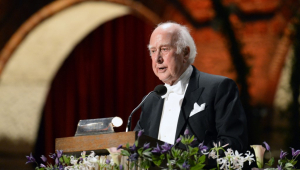 renomado físico Peter Higgs, vencedor do Prêmio Nobel, faleceu aos 94 anos