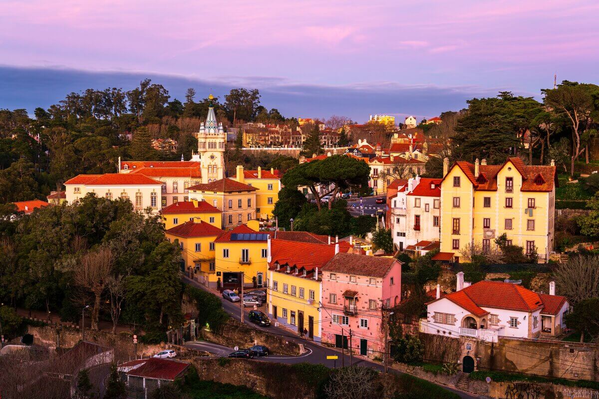 Apesar de pequena, Sintra oferece destinos encantadores aos turistas 