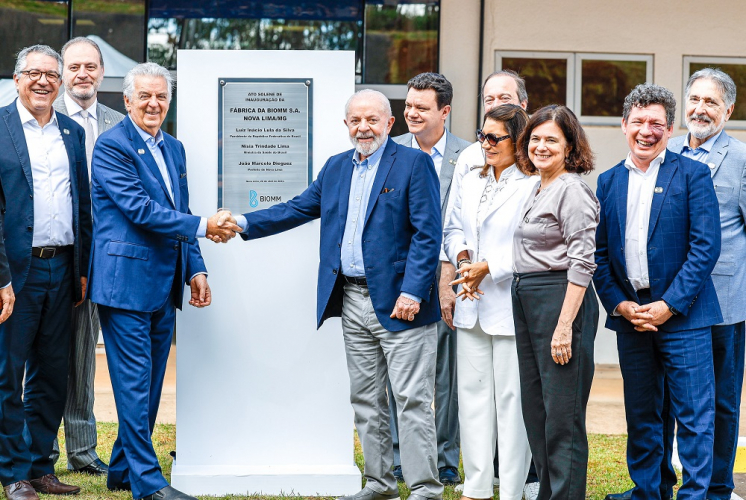 Após crise de abastecimento no país, empresa mineira inaugura nova fábrica de insulina com a presença de Lula