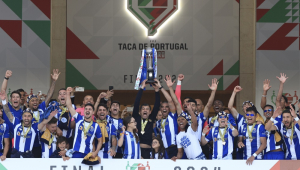 Jogadores do Porto comemoram o título da Taça de Portugal
