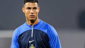 Cristiano Ronaldo é suspenso e multado em mais de R$ 27 milhões por expulsão na Supercopa Saudita
