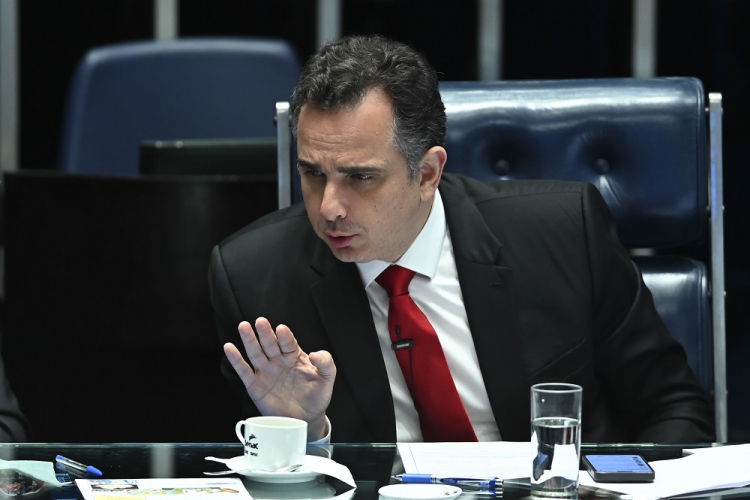 Pacheco deixa caducar trecho de MP de Haddad sobre reoneração de prefeituras