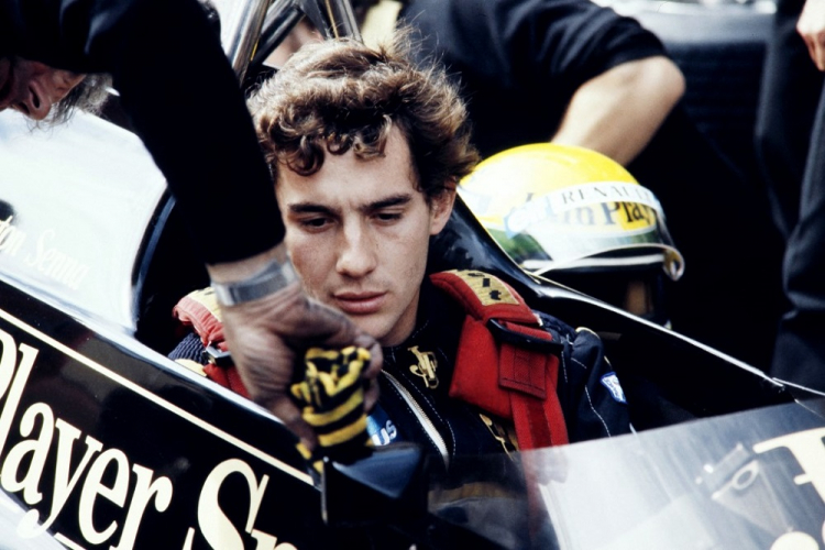 Vettel organiza homenagem a Senna no Circuito de Ímola, onde piloto sofreu acidente fatal em 1994