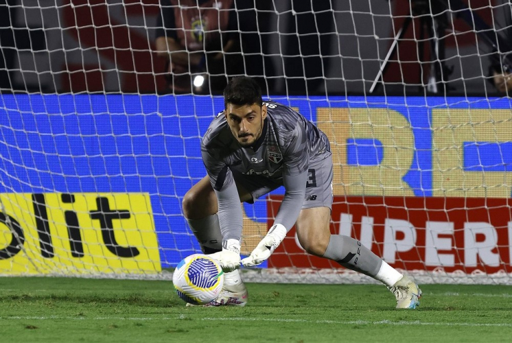 Goleiro Rafael pode desfalcar São Paulo por até nove jogos