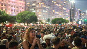 Multidão aguarda por Madonna no Rio de Janeiro
