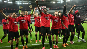 Bayer Leverkusen busca empate contra a Roma, salva invencibilidade de 49 jogos e se classifica à final da Liga Europa